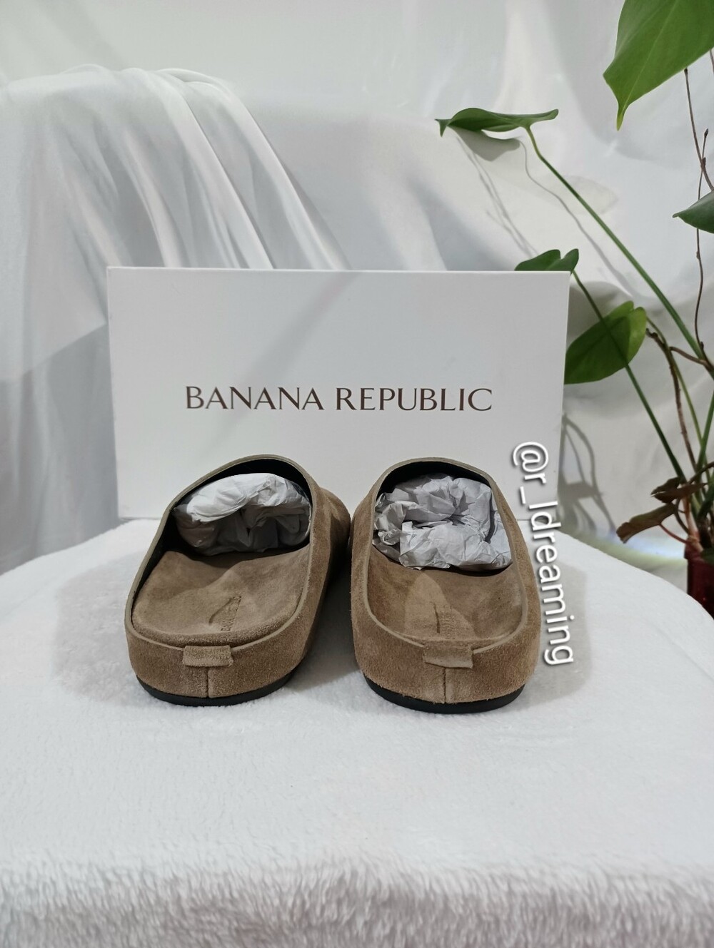 New Banana Republic Slip-On Suede Clog in Taupe Size 7 - Picture 5 of 14
